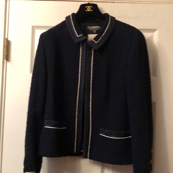 CHANEL Jackets & Blazers - Chanel blazer